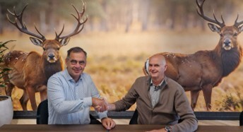 KTK Togetr handshake